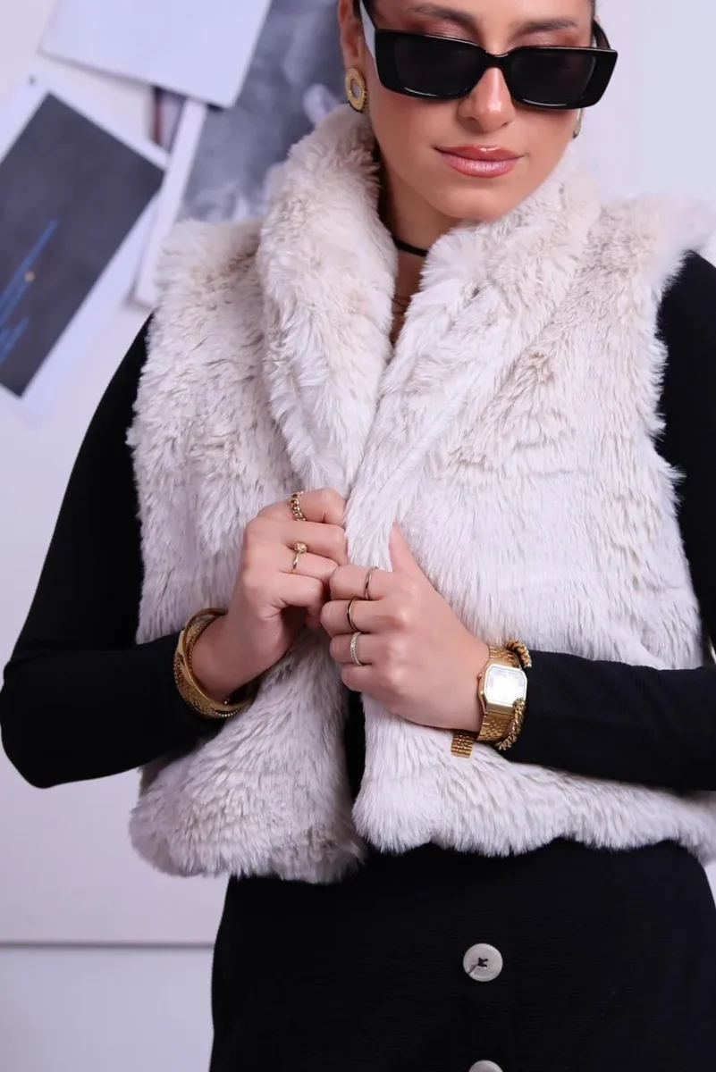 Kandello fur Vest White